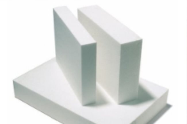 Zásady pro pokládku pěnového polystyrenu v plochých střechách