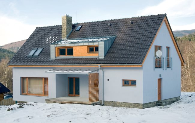 Stodo-12-Tondach-cela-strecha.jpg